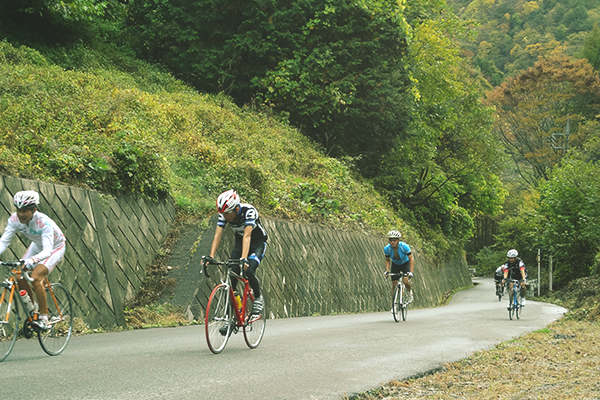 上野村で開催されたヒルクライムレースの様子